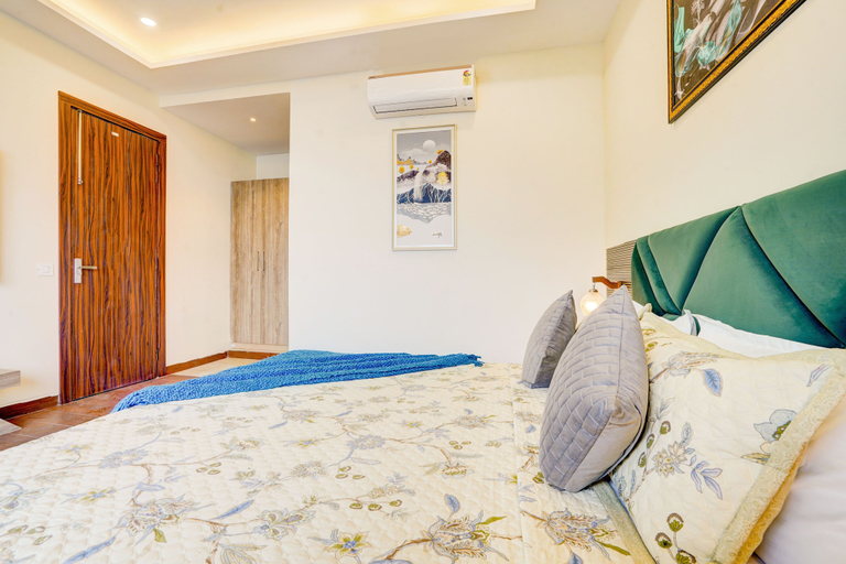 Room 5, Alaya Stays Serene Woods Hotel Near Mall Road, Solan