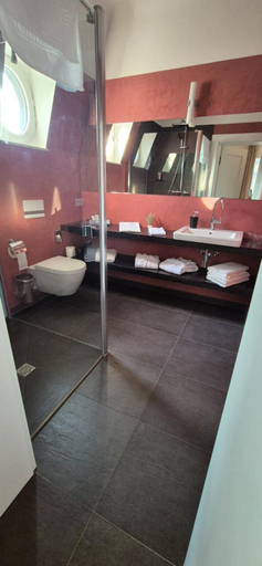 Bathroom 5, Schloss Hohenbocka, Oberspreewald-Lausitz