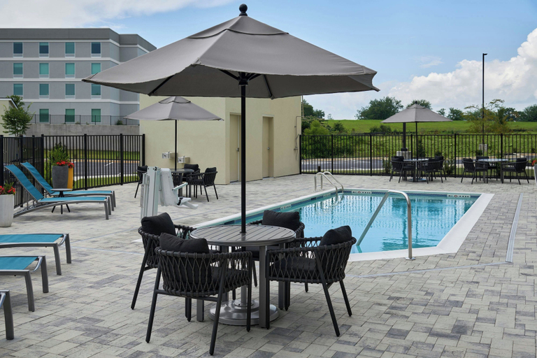 Sport & Beauty 5, Towneplace Suites By Marriott Calhoun, Gordon