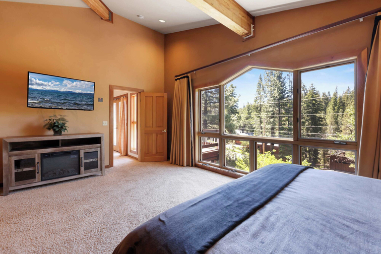 Bedroom 3, Kitzbuhel Paradise Sleeps 8, Nevada