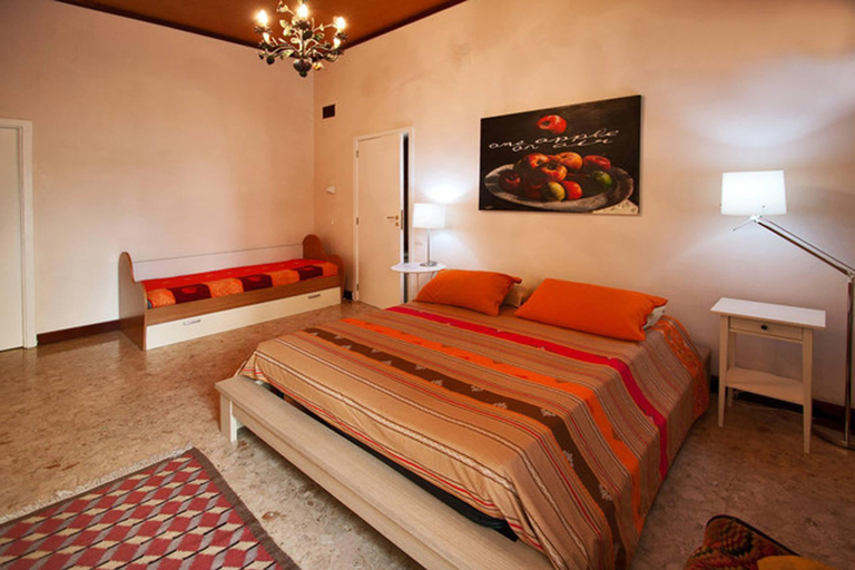 Bedroom 3, Dimi House, Lecce