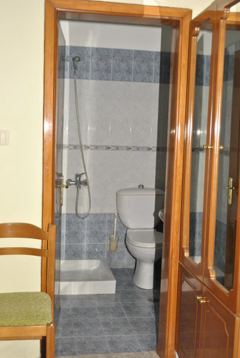 Bathroom 3, Eden Hotel, Gjirokastrës