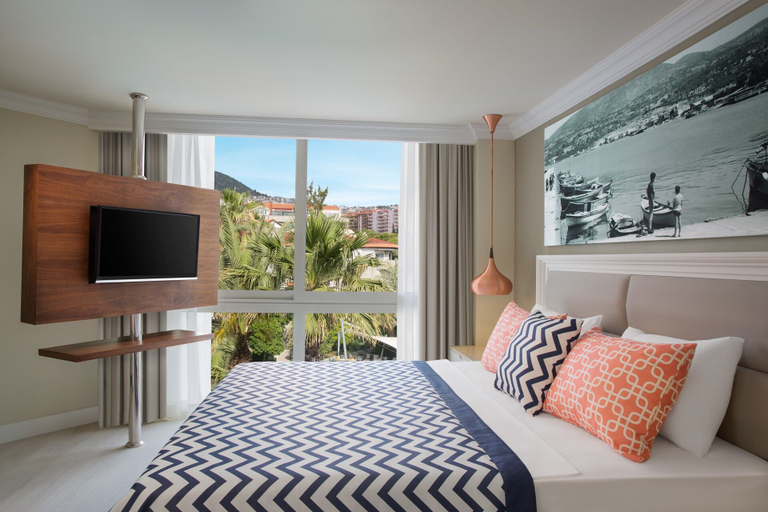 Bedroom 3, Paloma Marina Suites - Adult Only, Kuşadası