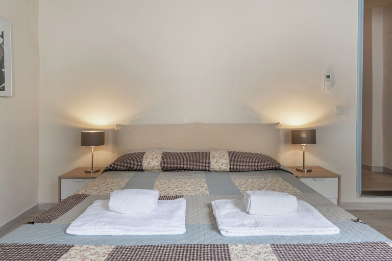 Bedroom 3, San Cristofano Blu Apartment Florence, Florence