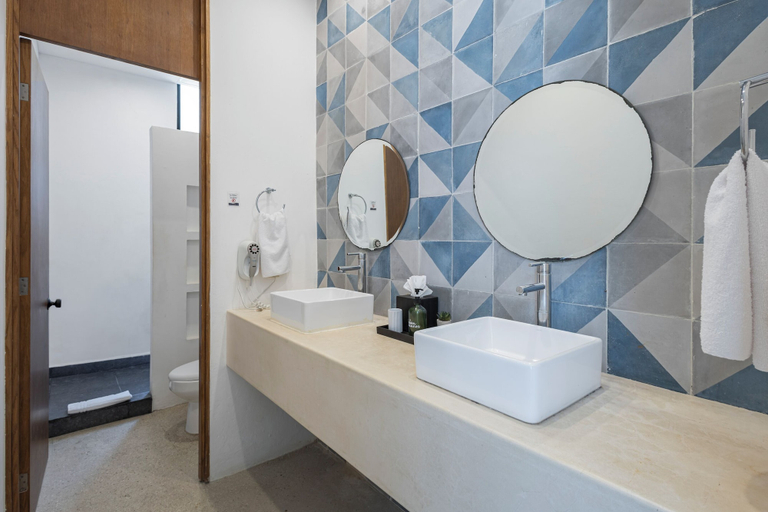 Bathroom 5, Manor Tulum, Cozumel