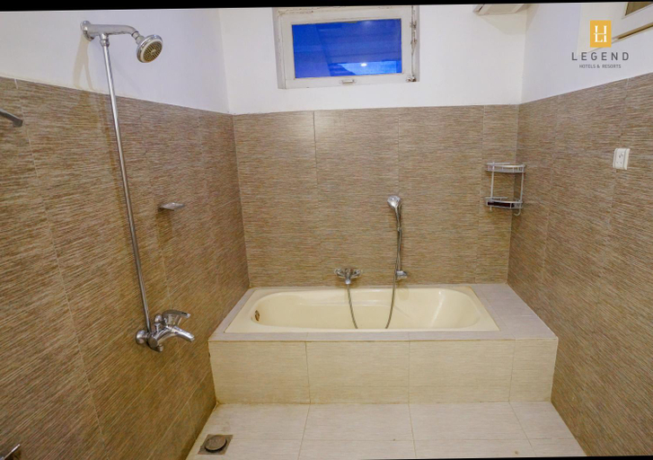 Bathroom 4, Legend HVH Hunza, Northern Areas