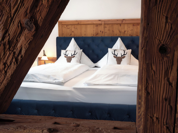 Bedroom 3, Landhotel Augustin, Lichtenfels