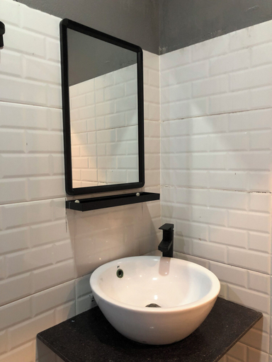Bathroom 4, Funkymonkey Cafe&hostel, Vientiane
