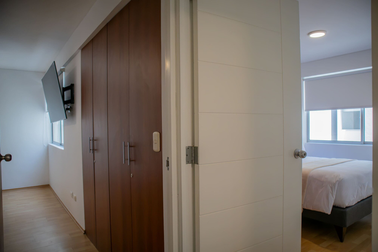 Room 4, w Stunning 3BR in Miraflores, Lima