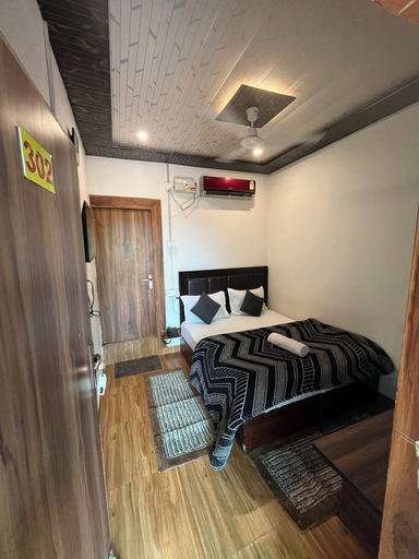 Bedroom 3, Kishan Home Stay, Mathura