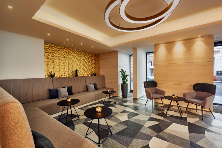 Public Area, H+ Hotel Wien, Wien