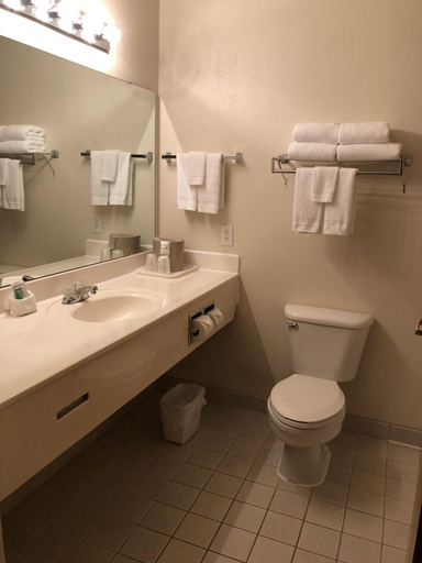 Bathroom 4, GuestHouse Kelso Longview, Cowlitz