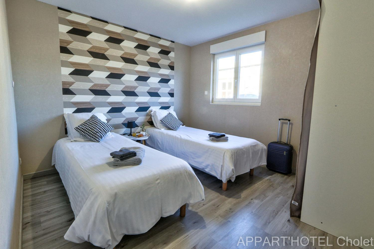 Others 4, Appart' hotel Cholet, Maine-et-Loire