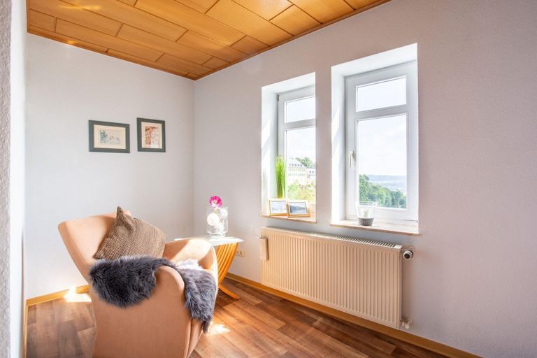 Room 4, Delightful Holiday Home in Battenberg Near Forest, Waldeck-Frankenberg
