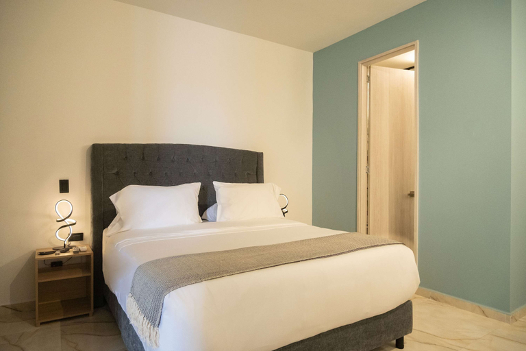 Room 2, w Flawless 1BR w AC Near Ciudad Amurallada, Cartagena de Indias