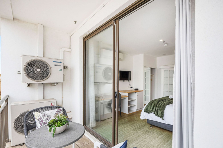 Room 2, Newly Renovated 1bdr in the CBD, Perth