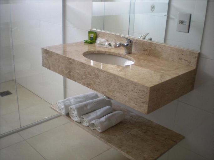 Bathroom 3, Hotel Villaggio Nobre, Limeira