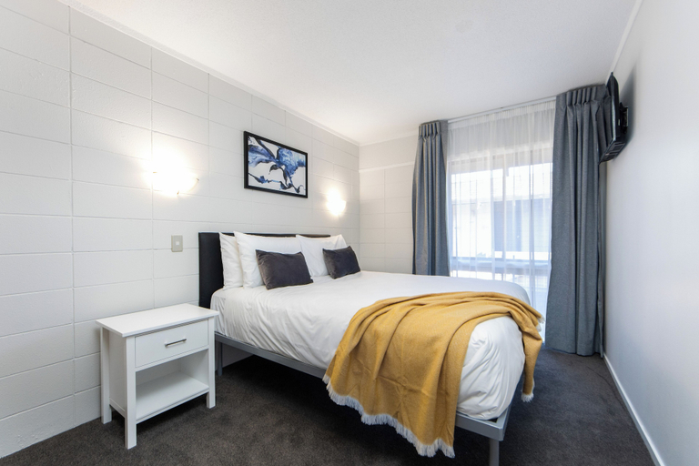 Bedroom 3, Epsom Motel, Waitakere