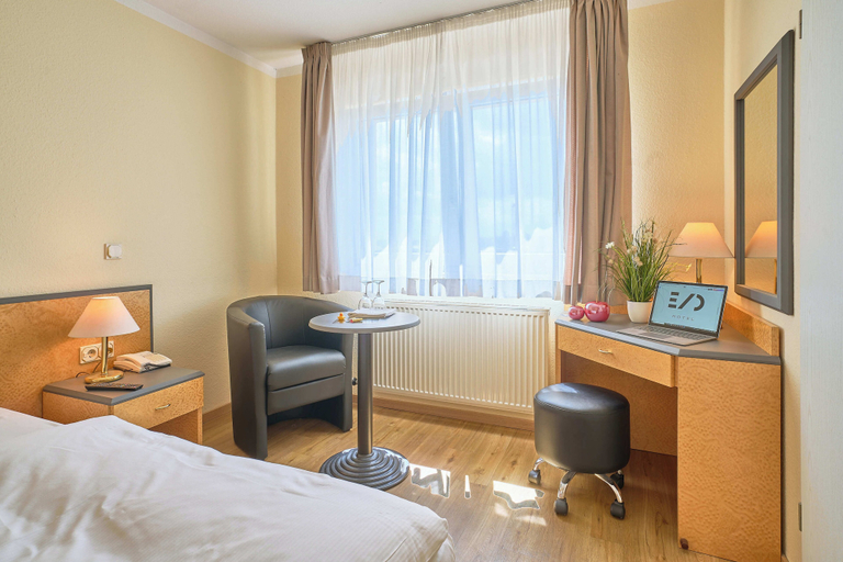 Bedroom 4, eXo Individual Hotel Waghäusel - by Superfly Hotels, Karlsruhe