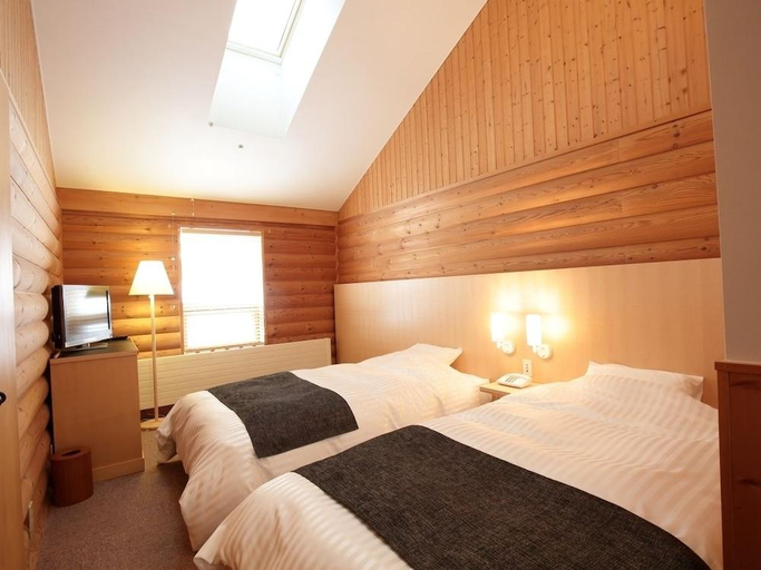 Bedroom 3, Log Hotel The Maple Lodge, Iwamizawa