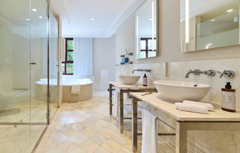 Bathroom 5, ROBINSON CALA SERENA, Baleares