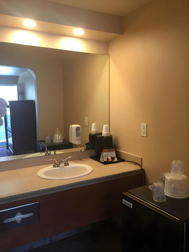 Bathroom 4, Riverleaf Inn Mission Valley, San Diego