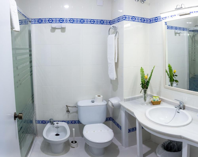 Bathroom 4, Zuhayra, Córdoba