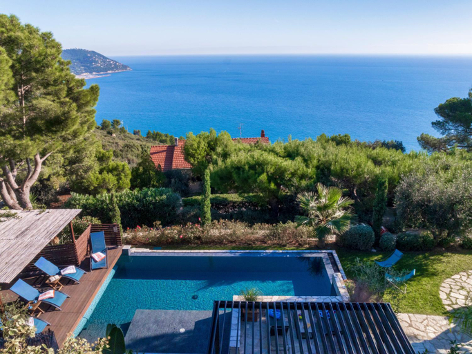 Others 2, VILLA NEL BLU 8, Emma Villas, Imperia