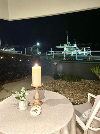 Food & Drinks 5, Edge17 Port Fairy Wharf, Moyne - South