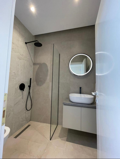 Bathroom 2, Villa Xhefri, Sarandës