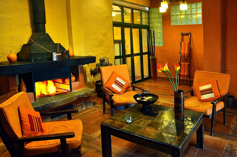 Public Area 2, Hotel Jardines de Uyuni, Antonio Quijarro