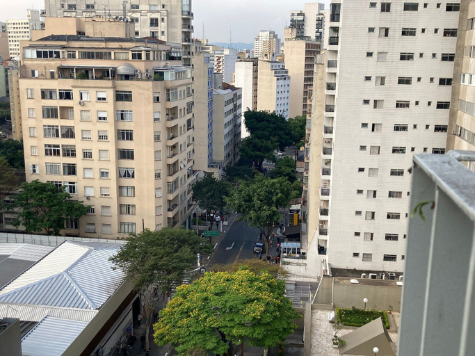 Others 4, Alice Thomé, São Paulo