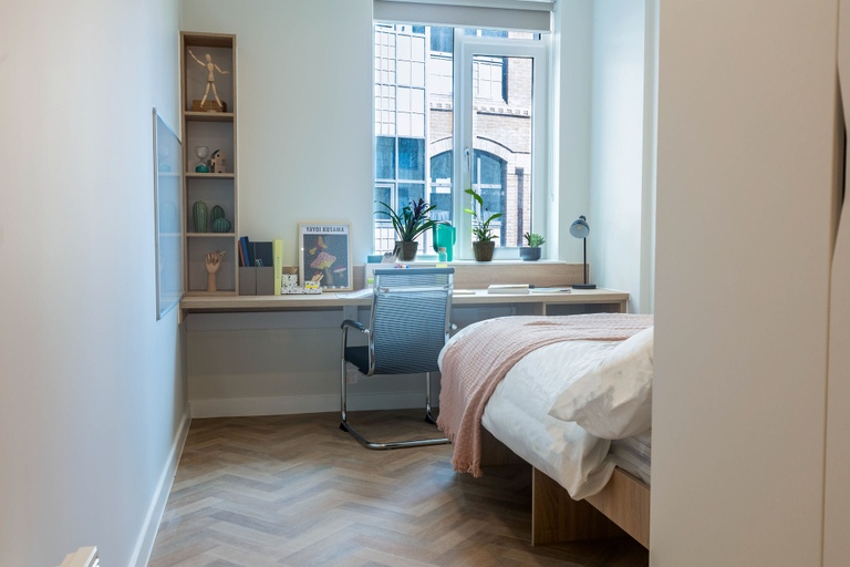Bedroom 2, For Students Only - St Crispin's House in Norwich, Norfolk