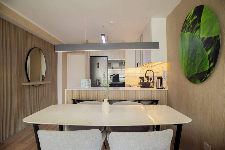 Room 2, w Flawless 3BR w Balcony in Miraflores, Lima