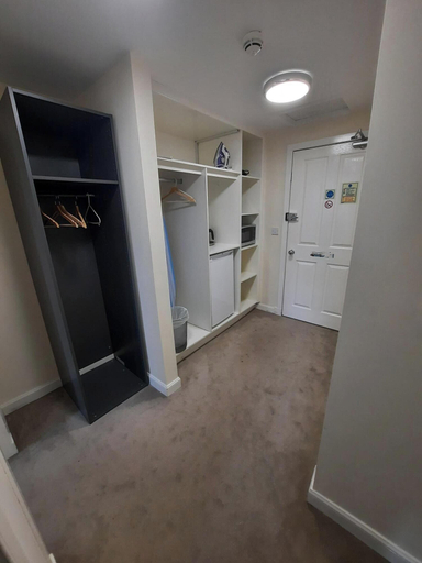 Room 4, Dalkeith Aparthotel, Midlothian