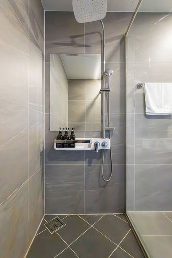 Bathroom 5, Hotel Wooin, Muan