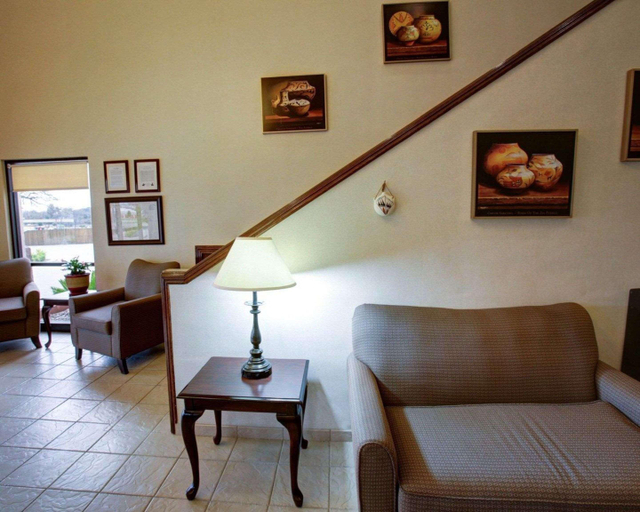 Public Area 2, Quality Inn Rockdale, Milam