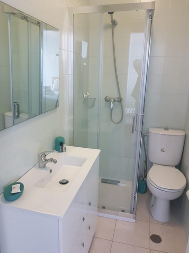 Bathroom, See U Inn, Murtosa