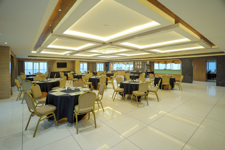 Food & Drinks 5, Royal Plaza Suites by RAK Rooms, Dakshina Kannada