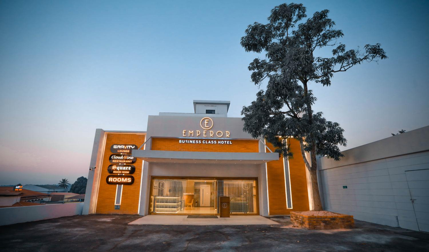 Others 4, hotel emperor, Wayanad