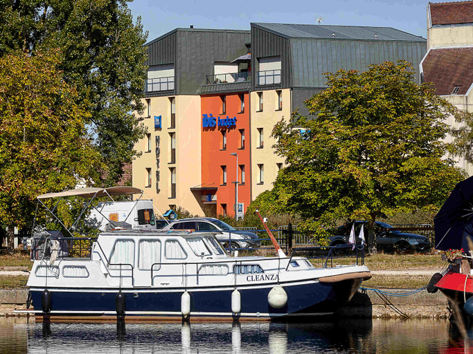 Exterior & Views 2, Ibis Budget Auxerre Centre, Yonne