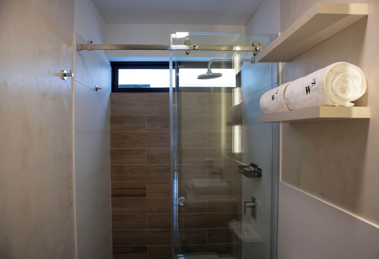 Room 3, w Flawless 3BR w Balcony in Miraflores, Lima