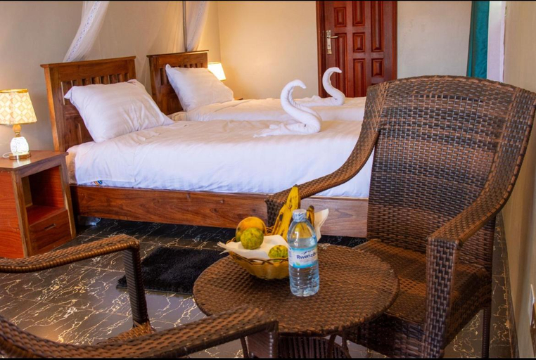 Bedroom 2, CAR-NET HOTEL, Kisoro