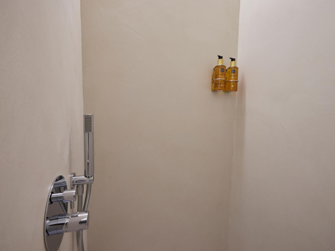 Bathroom 3, Guesthouse San Marcos 26, Madrid
