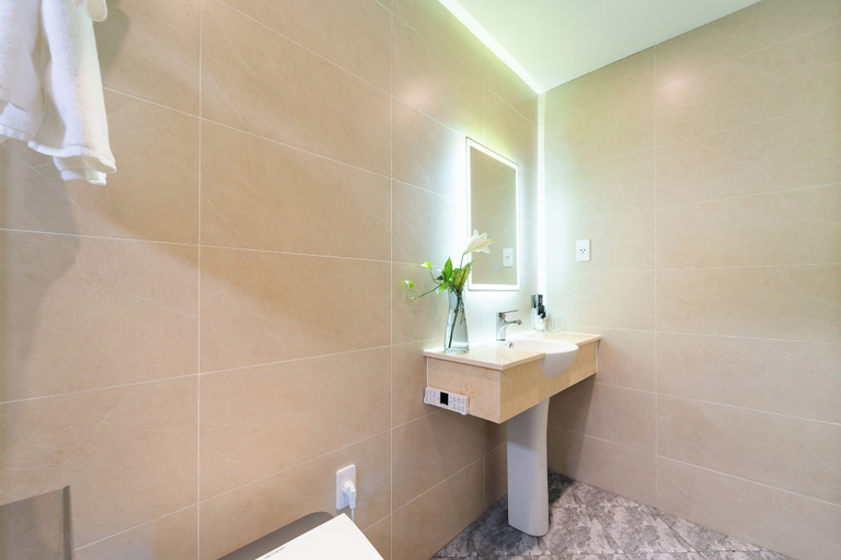Bathroom 4, Nicecy Hotel - Truong Quyen, District 3