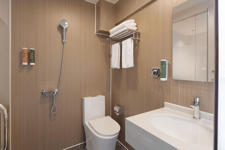 Bathroom 3, Mcsrh Hotel-Guiyang Xiaoshizi, Guiyang