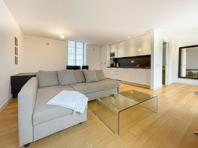 Room 3, 3D Tony Allard in Cannes, Alpes-Maritimes