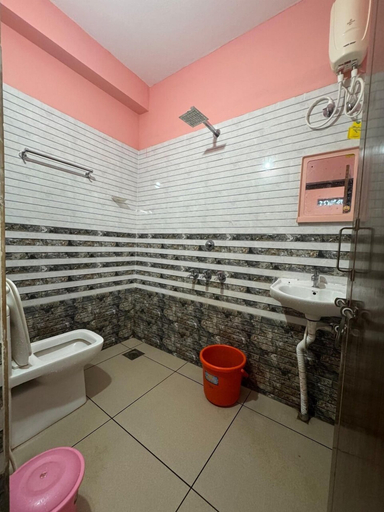 Bathroom 2, Ashirvad Residency, Uttara Kannada
