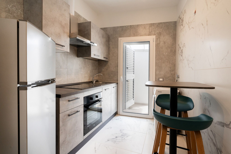 Room 5, The Urban Nest White and Grey by Wonderful Italy, Bari