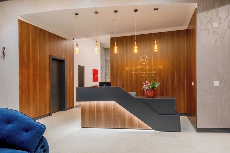 Others 2, Dulamerovic Hotel